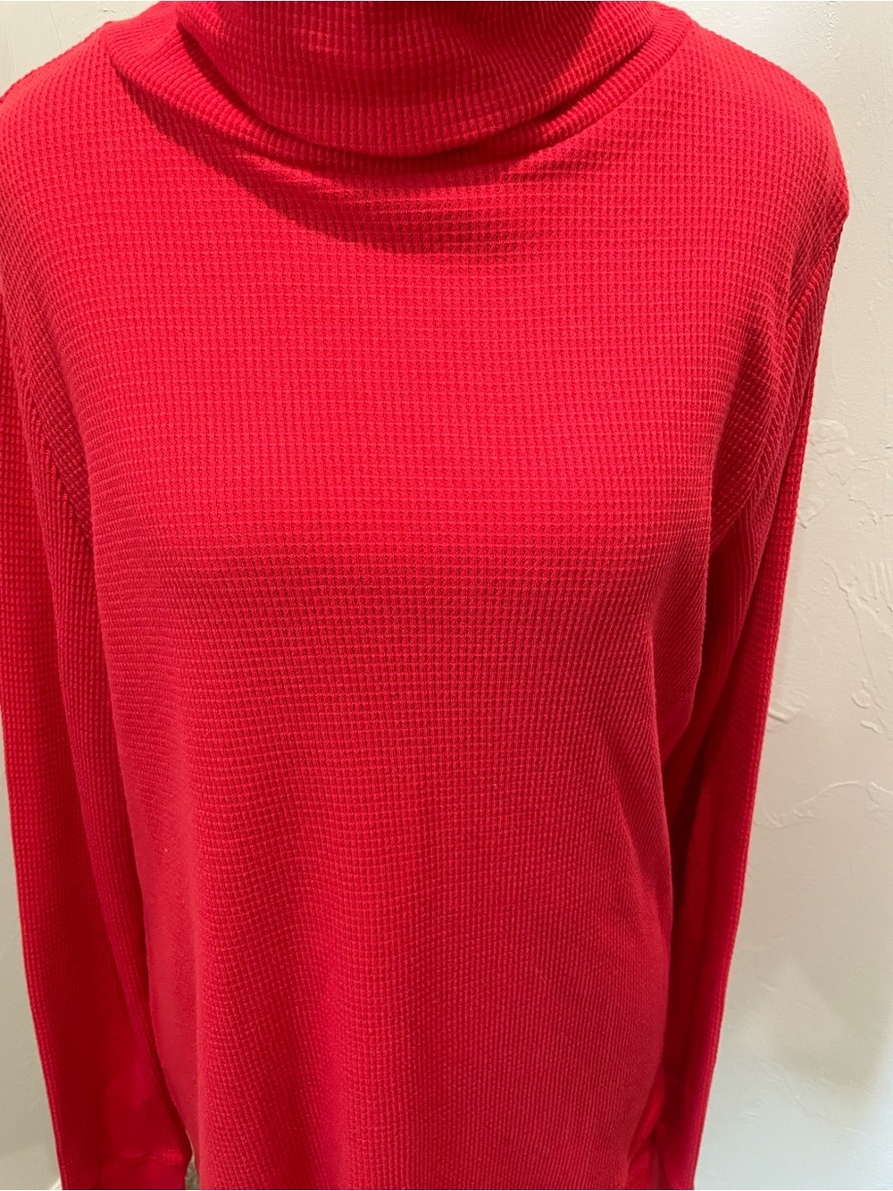 Eddie Bauer Red Turtleneck Thermal Sweater - Picture 2 of 5